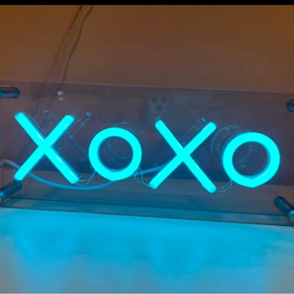 XOXO home or party decor